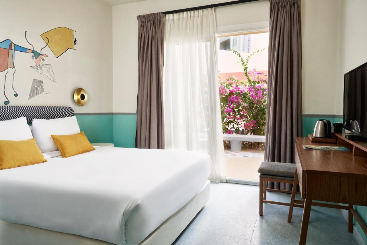 Turtle'S Inn Hotel Хургада Екстериор снимка