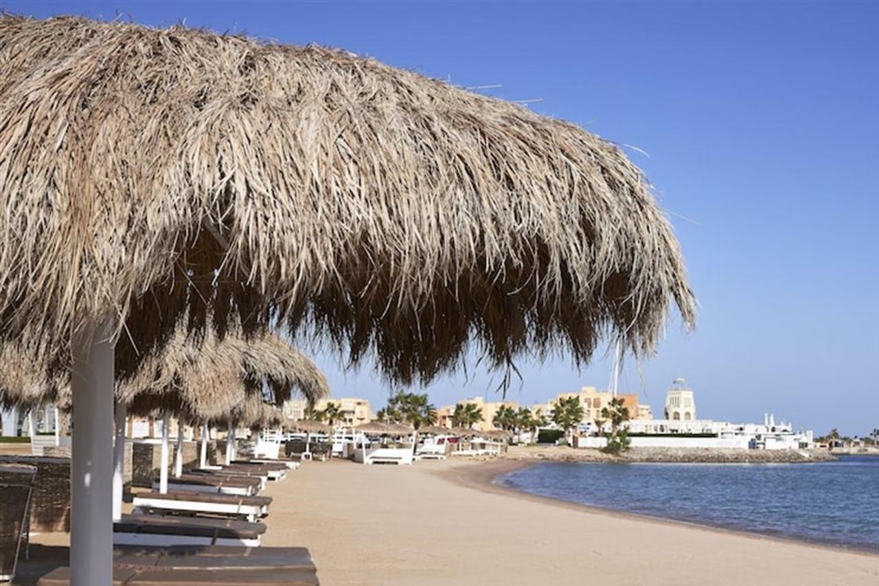 Turtle'S Inn Hotel Хургада Екстериор снимка