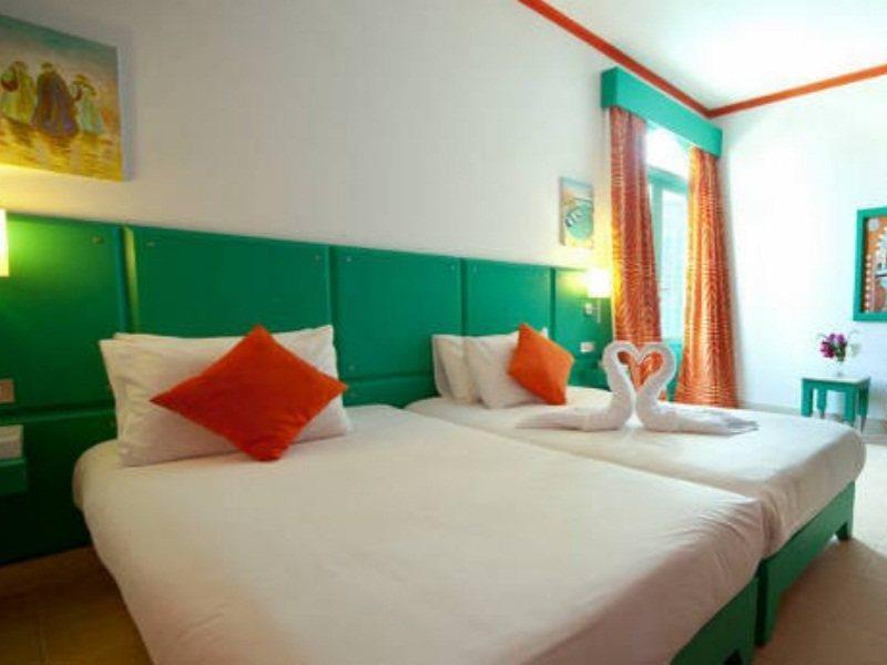 Turtle'S Inn Hotel Хургада Екстериор снимка